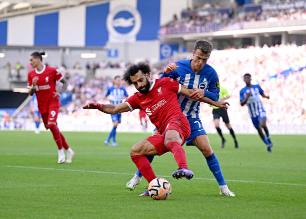 在此背景下 在此背景下