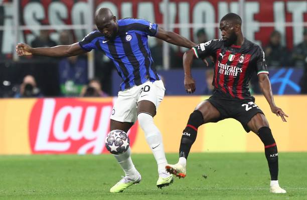 他凭借精湛 他凭借精湛